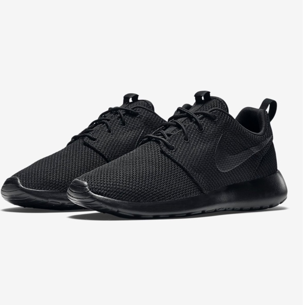 Nike Roshe | Black | 7Y